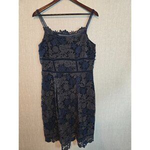 Elie Tahari Navy Blue Lace Floral Sleeveless Dress With Zipper Back US size 8